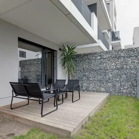 Appartamento Waltrovka Garden With Parking, Netflix, Hbo